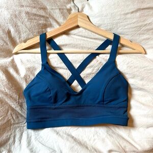 NEW Lululemon Sports Bra with mesh detail